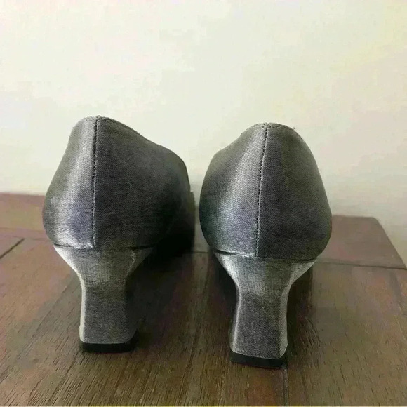 Womens Stuart Weitzman Heels size 7 Vintage - Picture 5 of 10